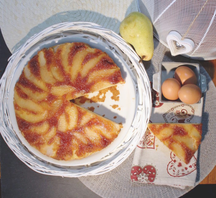 Torta rovesciata pere e cannella - Ricette Passo Passo con foto