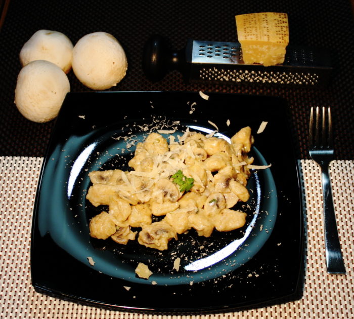 Gnocchi integrali e champignon - Ricette Passo Passo con foto