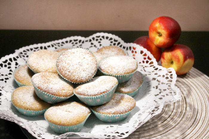 Muffin con cuore di pesca - Ricette Passo Passo con foto