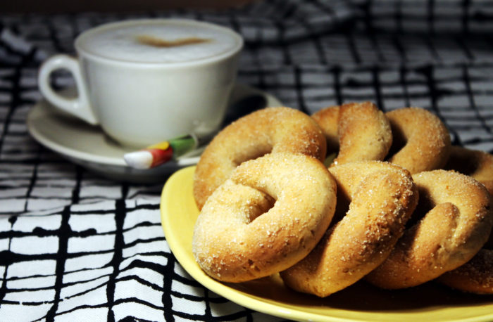 Ciambelle allo yogurt - Ricette Passo Passo con foto