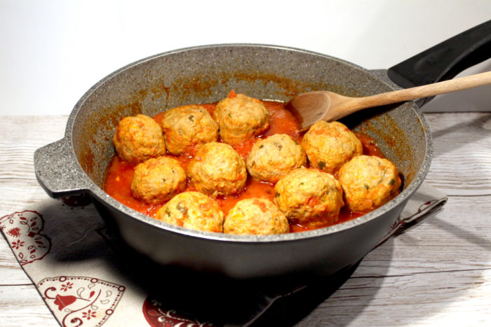 Polpette al sugo - Ricette Passo Passo con foto