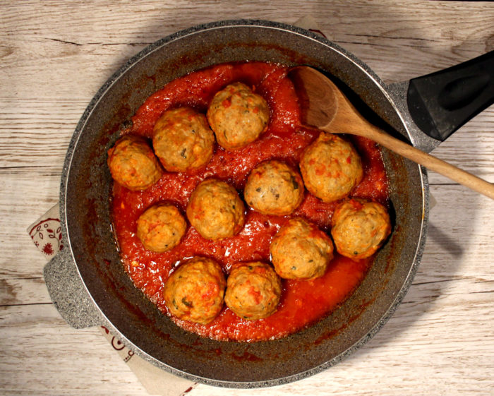 Polpette al sugo - Ricette Passo Passo con foto