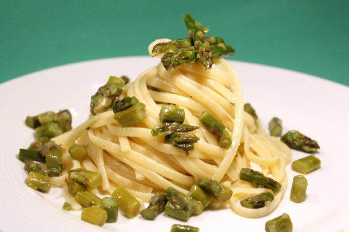 Pasta cacio pepe e asparagi - Ricette Passo Passo con foto 