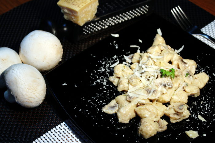 Gnocchi integrali e champignon - Ricette Passo Passo con foto
