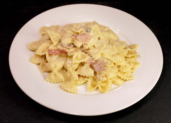 Pasta con speck e gorgonzola - Ricette Passo Passo con foto