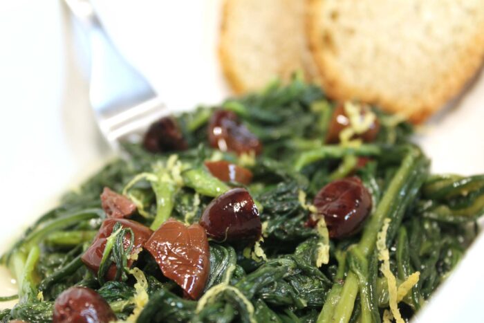 Agretti con olive e limone - Ricette Passo Passo con foto