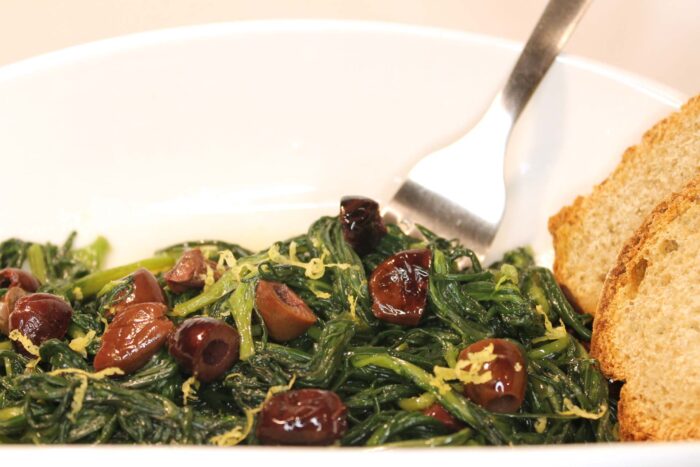 Agretti con olive e limone - Ricette Passo Passo con foto