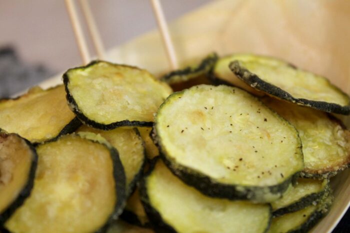 Chips di zucchine - Ricette Passo Passo con foto