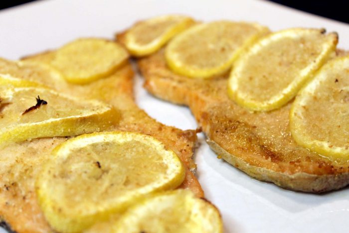 Filetti di trota salmonata al limone - Ricette Passo Passo con foto