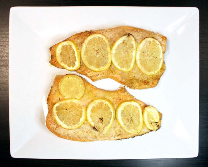 Filetti di trota salmonata al limone - Ricette Passo Passo con foto